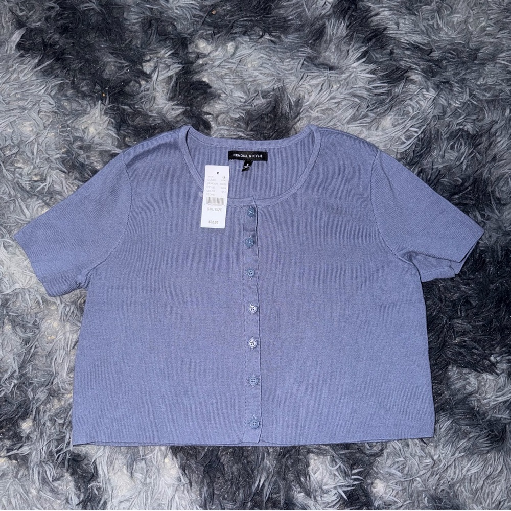 Kendall & Kylie Lavender Short Sleeve Button-Front Top